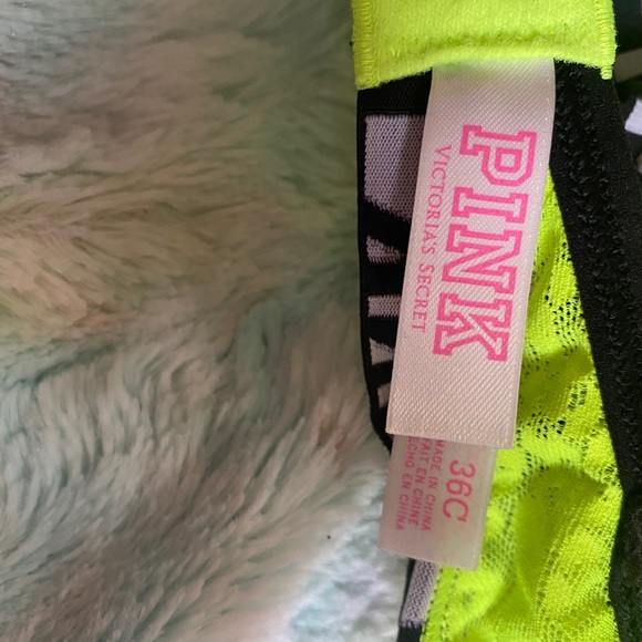 Victoria secret PINK peekaboo bra - Picture 2 of 2